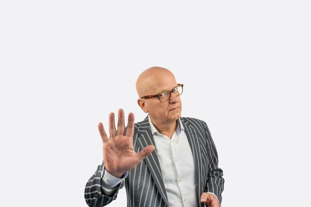 leaders don’t stop