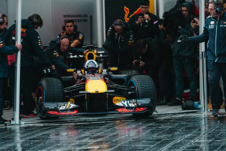 The Ultimate Guide to What F1 Racing Teams Can Teach Business Leaders About the Cost of Slow Decisions in 2026