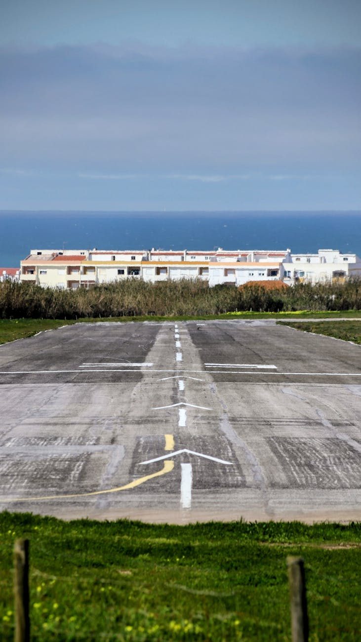 Best Runway Measures Survival, Not Progress. Here’s Why That Distinction Matters More Than You Think. Tips & Strategies for 2026